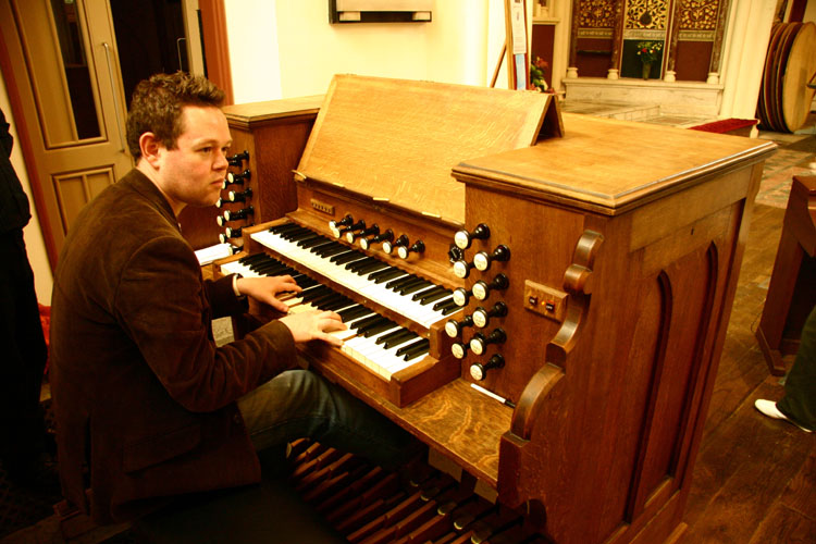 BathStMichaelWithout2009May_002