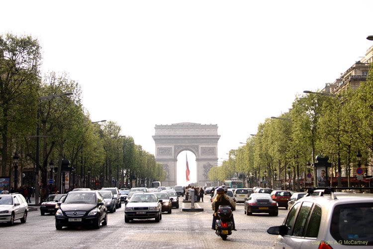 ParisChampsElysees2006Apr_002