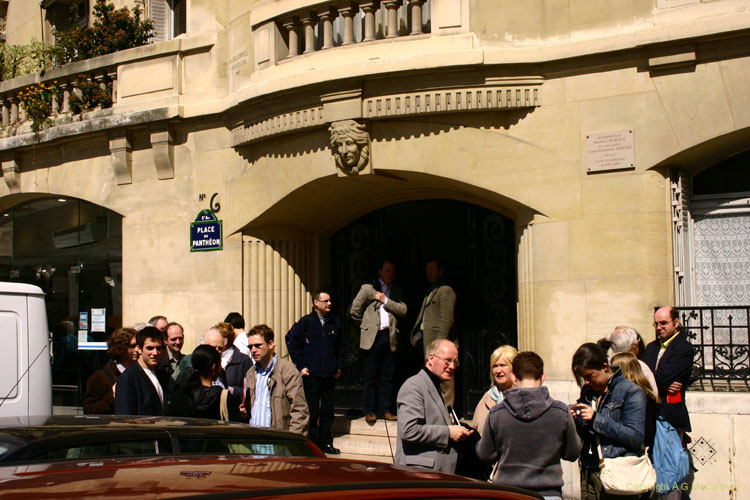 ParisDurufleApartment2006Apr_002