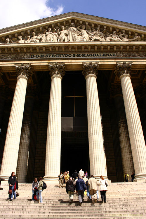 ParisLaMadeline2006Apr_002