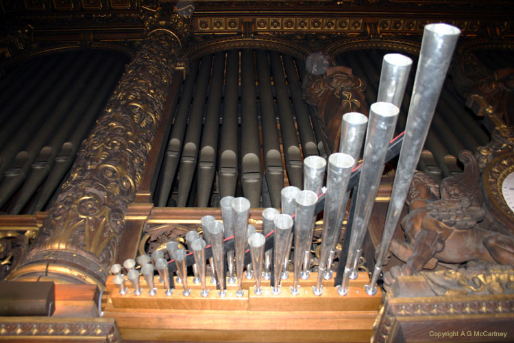 ParisLaMadeline2006Apr_025