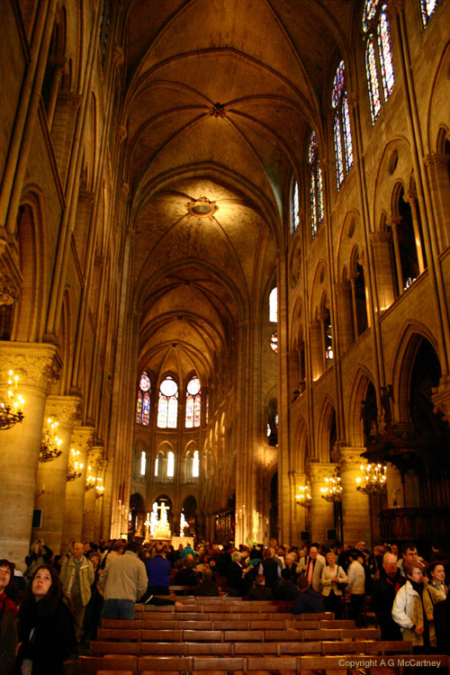 ParisNotreDame2006Apr_008
