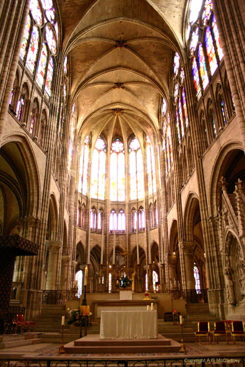 ParisStDenis2006May_009