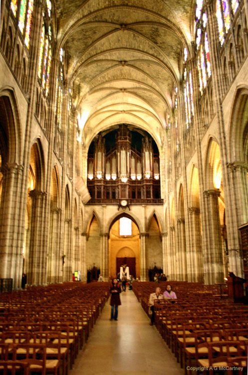 ParisStDenis2006May_017