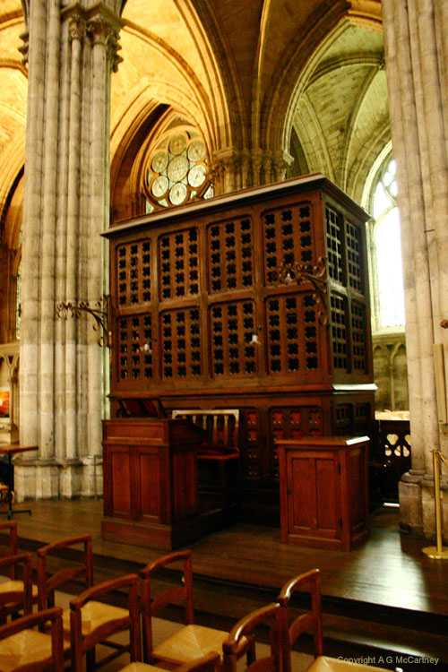 ParisStDenis2006May_024