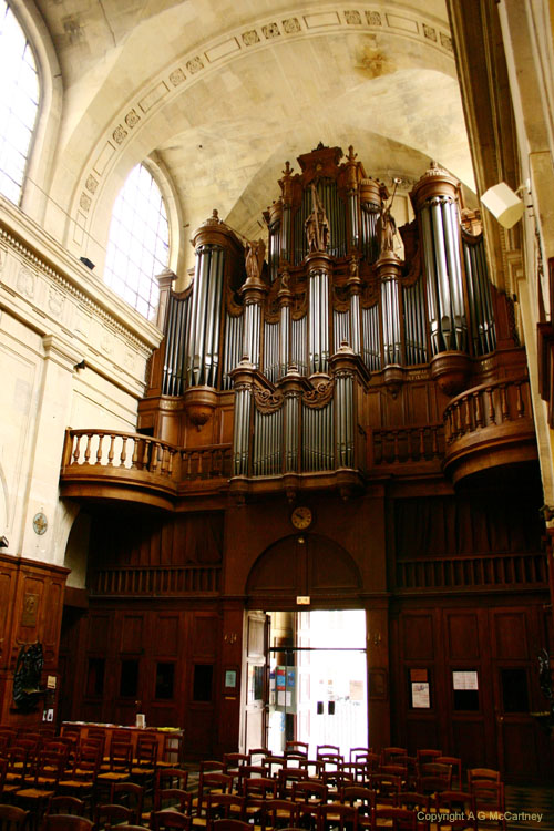 ParisStElizabethduTemple2006May_010