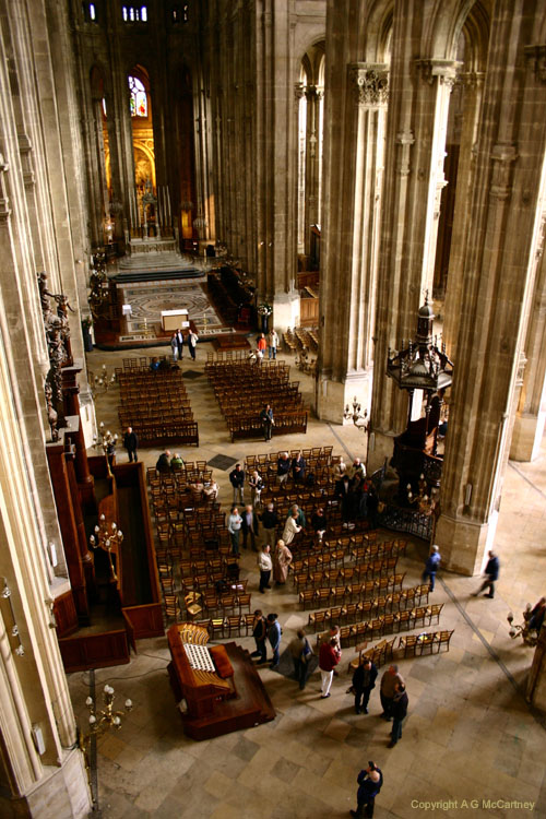 ParisStEustache2006Apr_022