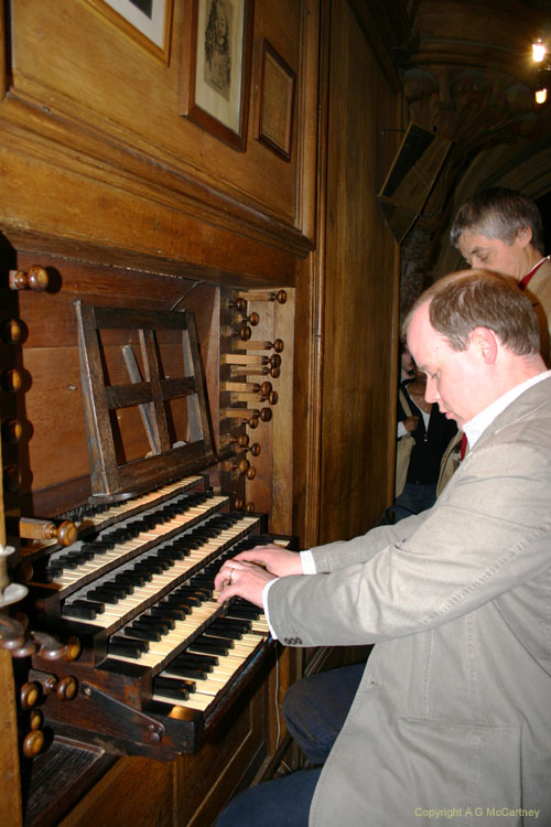 ParisStGervais2006Apr_020