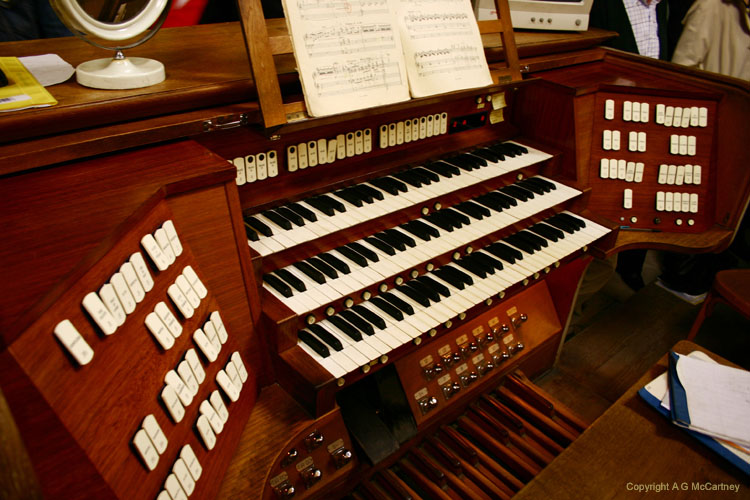 ParisStLouisdeInvalides2006Apr_009