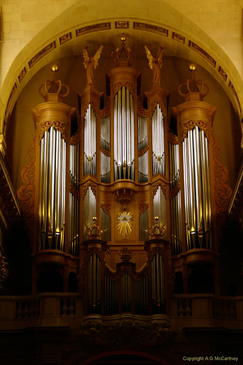 ParisStLouisenIsle2006Apr_007