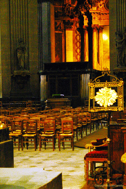 ParisStSulpice2006Apr_010